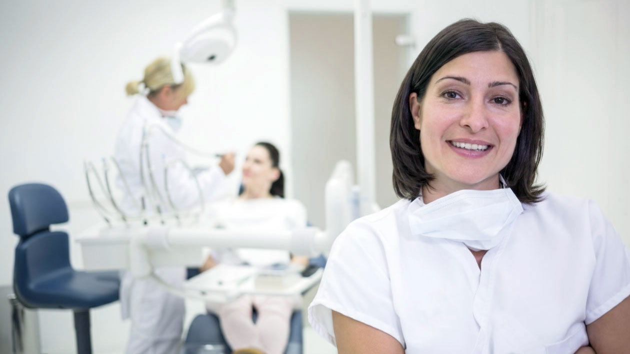 Zur Erweiterung unseres Teams suchen wir ab sofort eine zahnmedizinische Fachangestellte in Voll- oder Teilzeit.